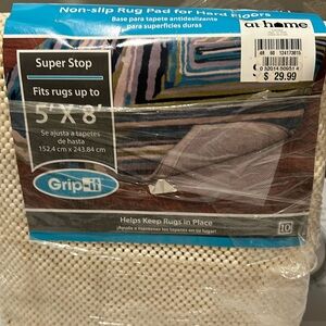 Nonslip rug pad nwt